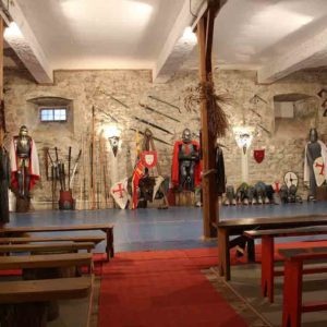 chateau-chalabre-salle-d-armes